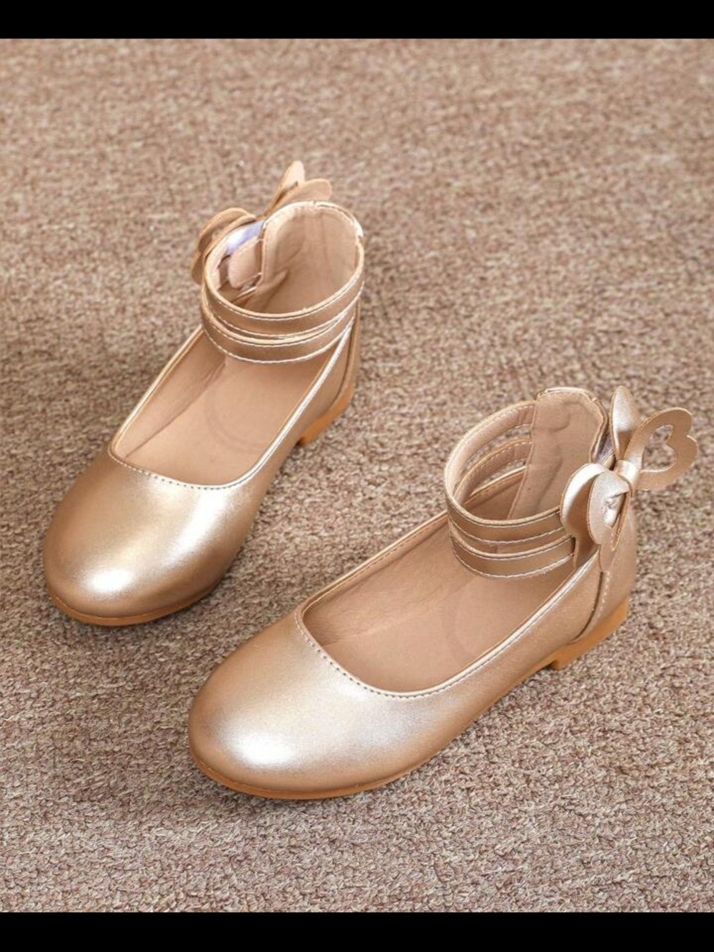 Girls Metallic Gold Mary Jane Ankle-Strap Shoes with Bow